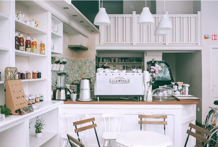 Tips for Choosing Kitchen Decor Items That Elevate Your Space